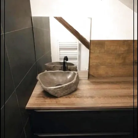 Exceptional Loft Near Center Lägenhet *